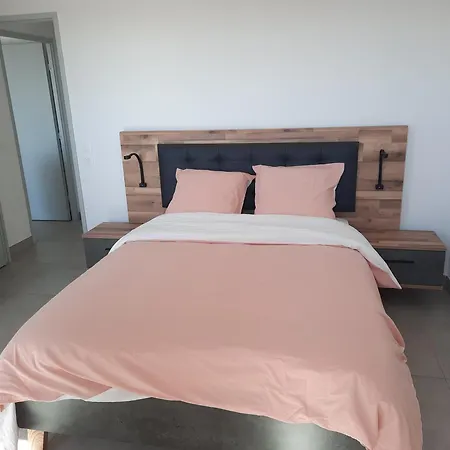 Neuf Et Climatise, 6 Personnes, Avec Piscine Apartmán Sérignan