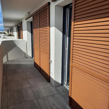 Neuf Et Climatise, 6 Personnes, Avec Piscine Apartmán *